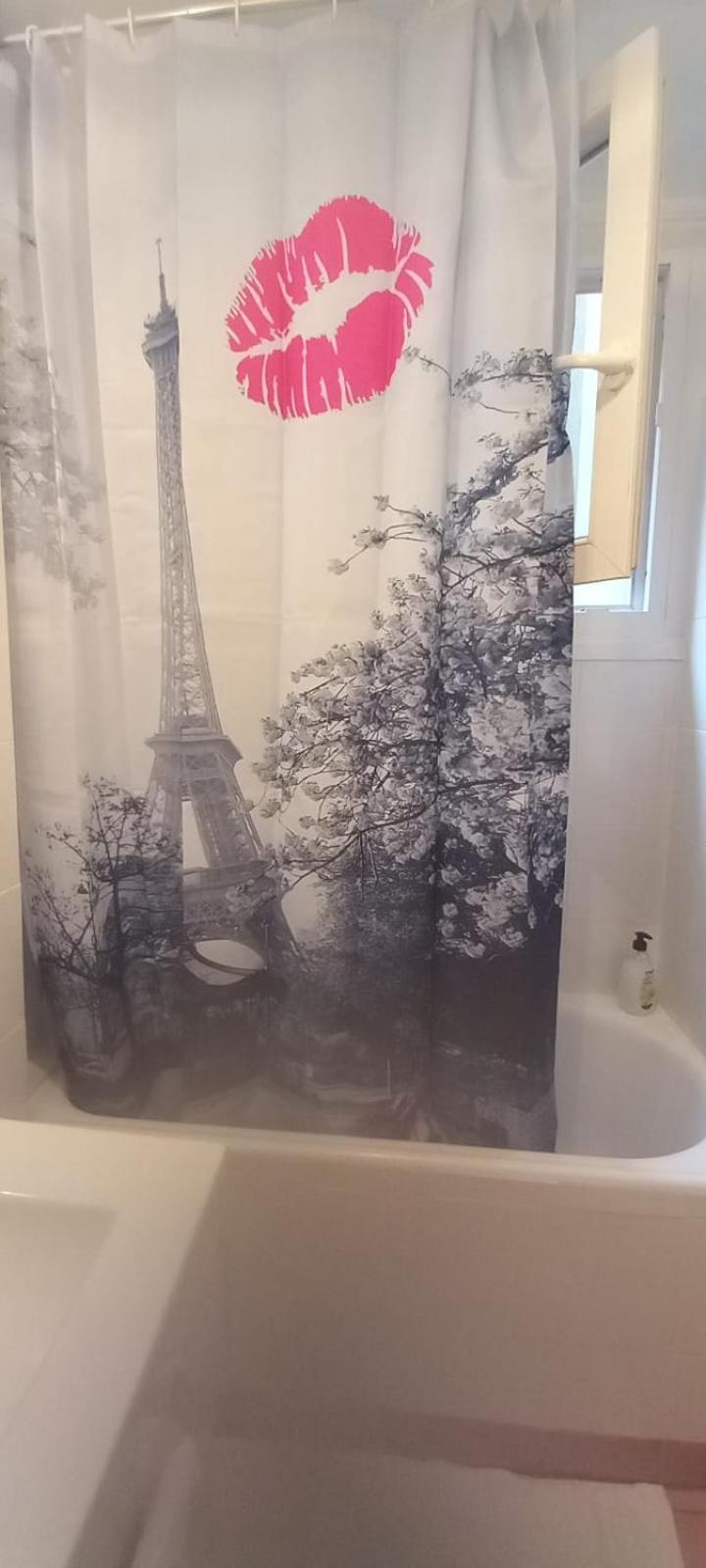 1 Chambre Arena - La Chapelle Párizs Kültér fotó